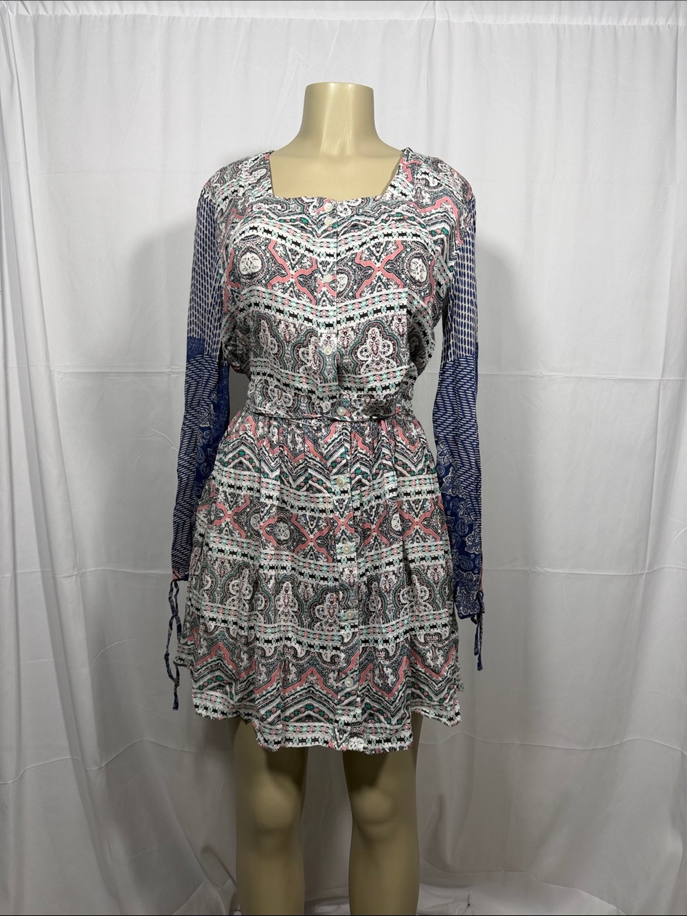 Boho  Long Sleeve 
Printed Tiered Mini Dress